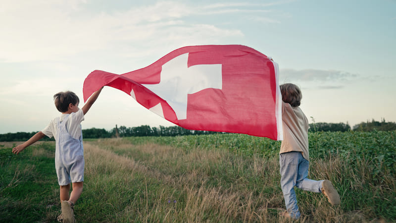 Welche Kosten und Gebühren erwarten dich bei einem Schweizer Bankkonto?